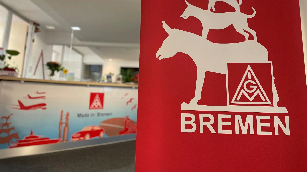 Stadtmusikanten und Eingangsbereich GS Bremen