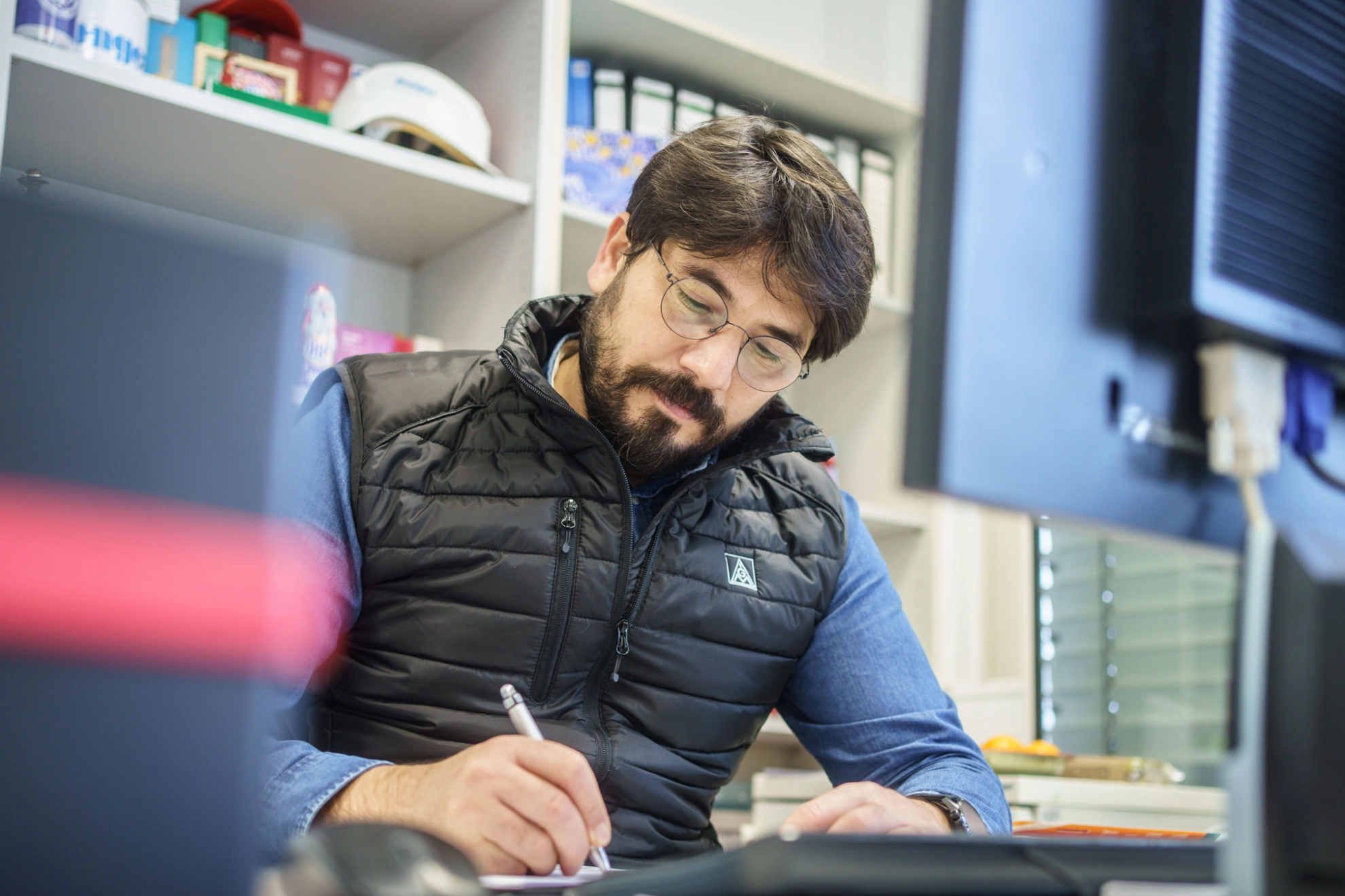 Ercan Kaya ist Betriebsrat bei Donges SteelTec GmbH in Darmstadt